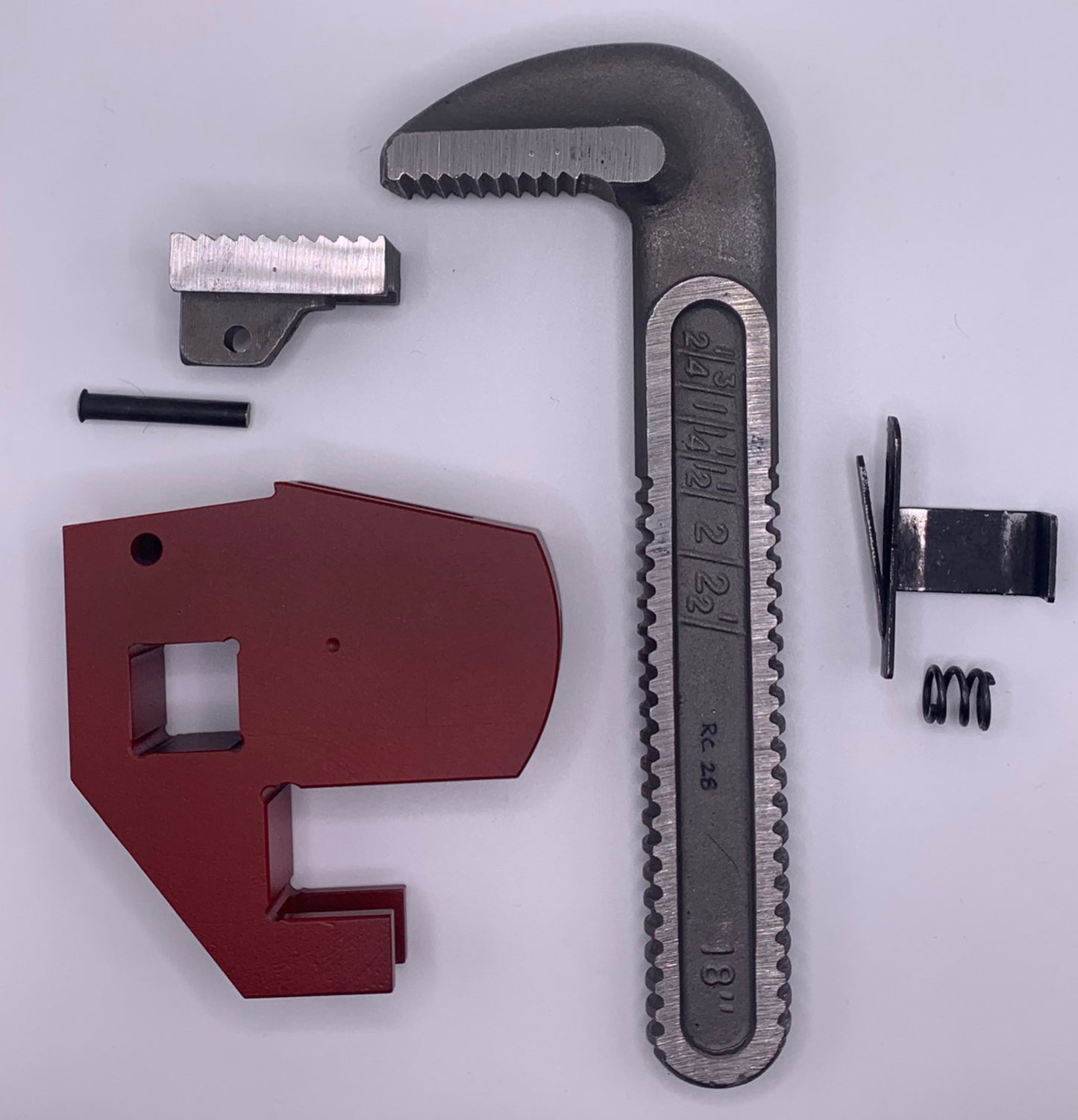 Parallel-Drive Pipe Wrench 18"